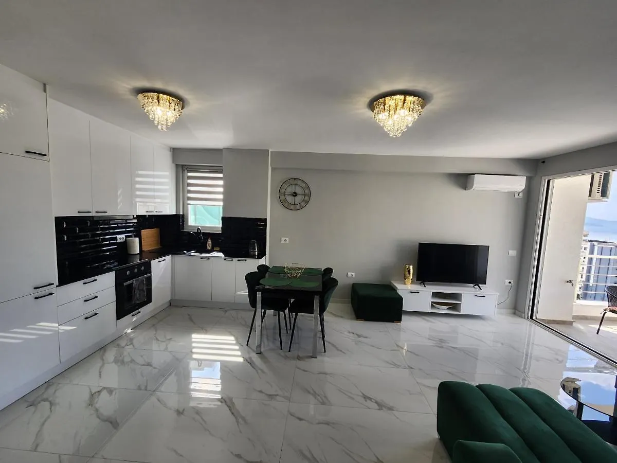 Amazing Sea View Apartment Sarandë 0*,  Albánie
